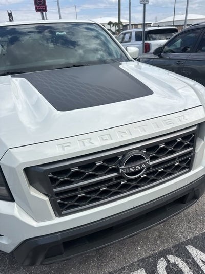 2022 Nissan Frontier SV