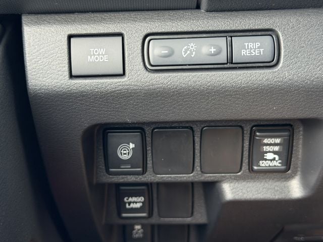 2024 Nissan Frontier PRO-X