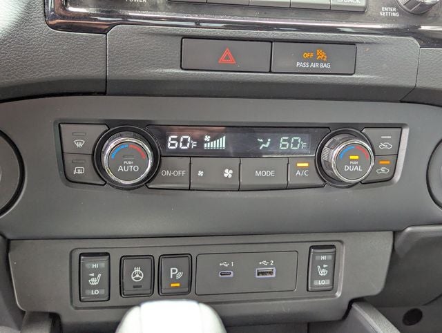 2022 Nissan Frontier SV