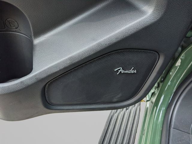 2025 Nissan Frontier SL