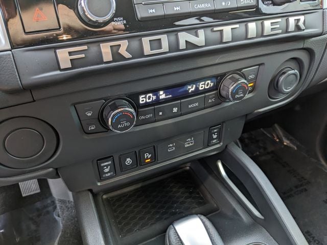 2025 Nissan Frontier SL