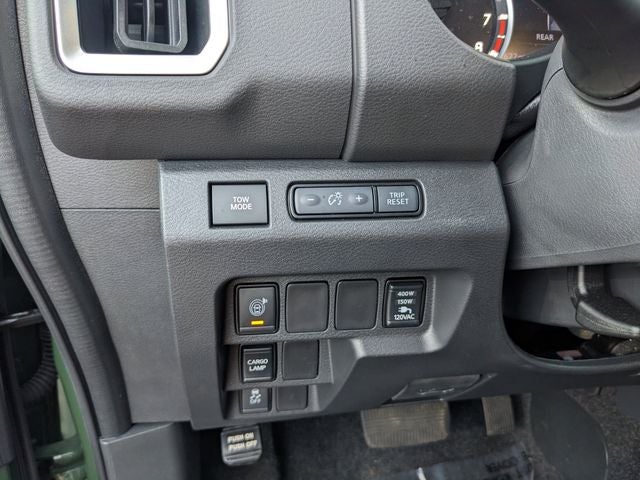 2025 Nissan Frontier SL