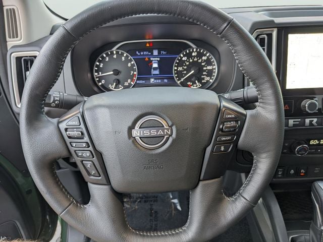 2025 Nissan Frontier SL