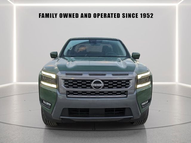2025 Nissan Frontier SL