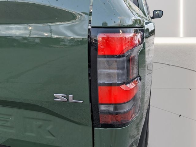 2025 Nissan Frontier SL