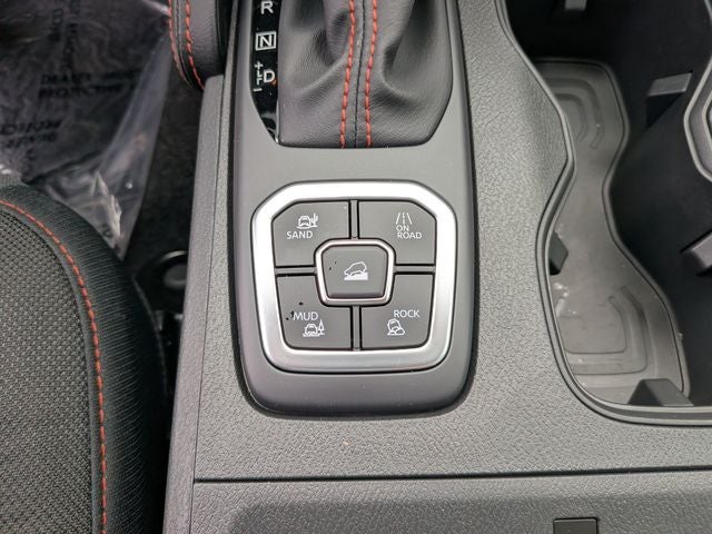 2026 Nissan Frontier PRO-4X w/R Package