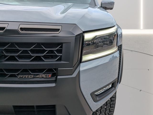 2026 Nissan Frontier PRO-4X w/R Package