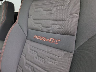 2026 Nissan Frontier PRO-4X w/R Package