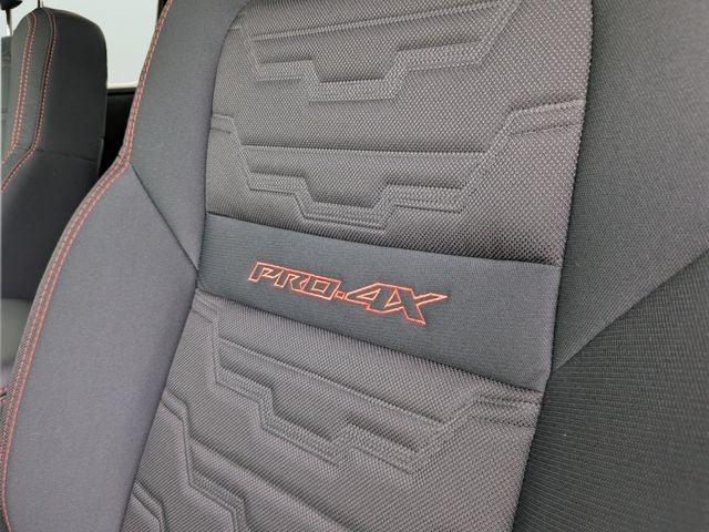 2026 Nissan Frontier PRO-4X w/R Package