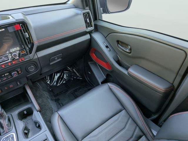 2026 Nissan Frontier PRO-4X w/R Package
