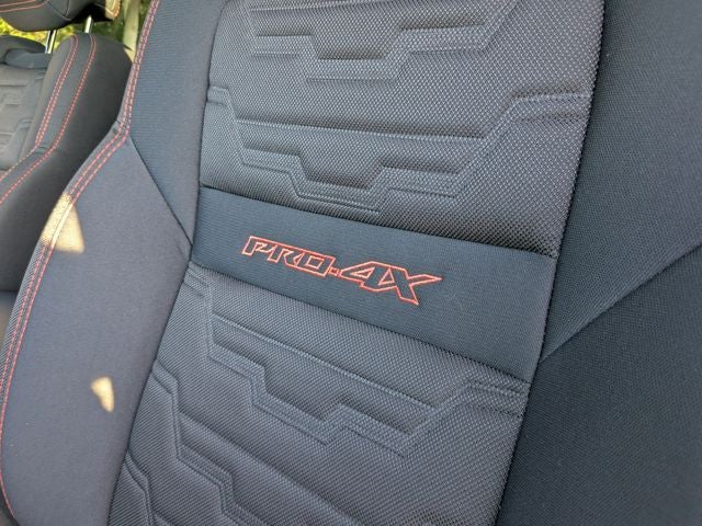 2026 Nissan Frontier PRO-4X w/R Package