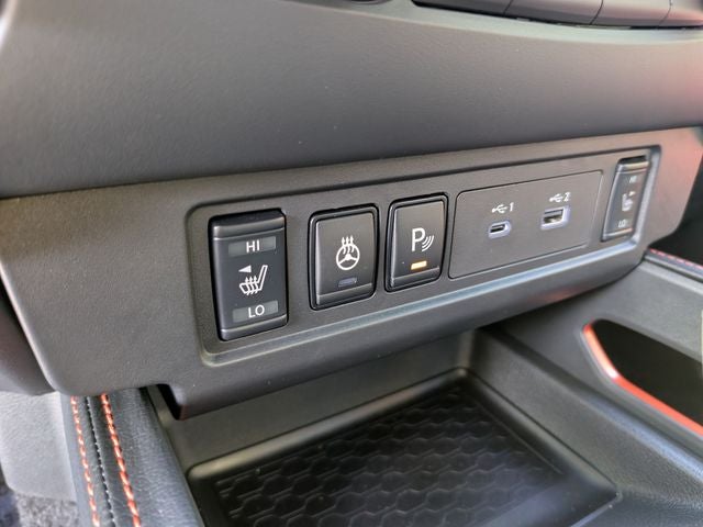 2026 Nissan Frontier PRO-4X w/R Package