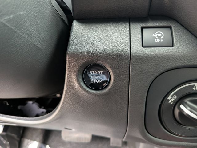 2026 Nissan Frontier PRO-4X w/R Package