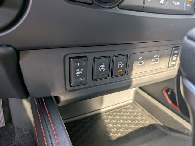 2026 Nissan Frontier PRO-4X w/R Package