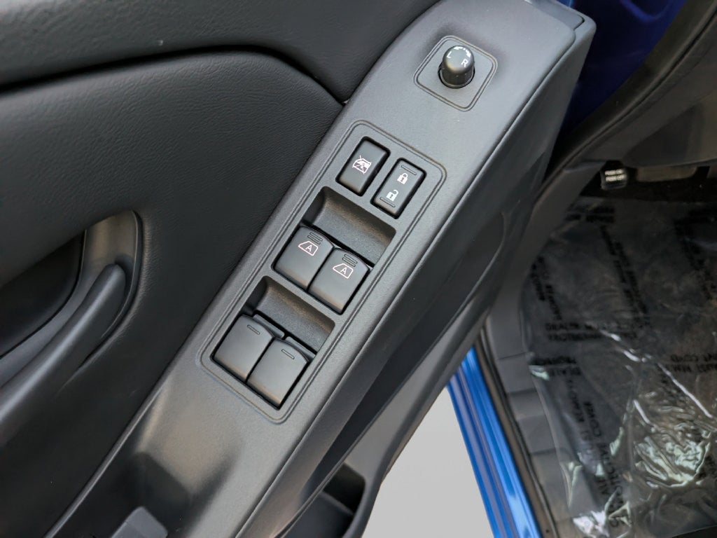 2027 Nissan Frontier SV