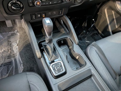 2027 Nissan Frontier SV