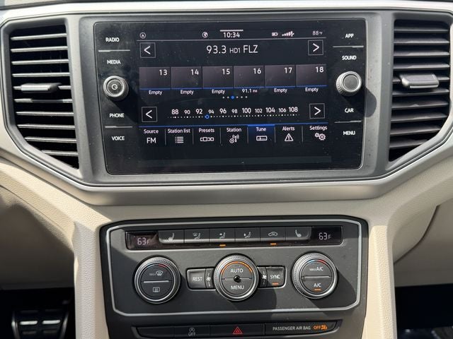 2021 Volkswagen Atlas 3.6L V6 SE w/Technology R-Line