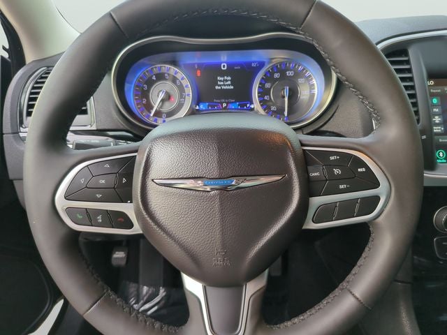 2023 Chrysler 300 Touring
