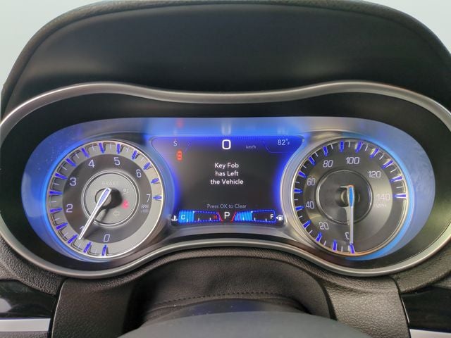 2023 Chrysler 300 Touring
