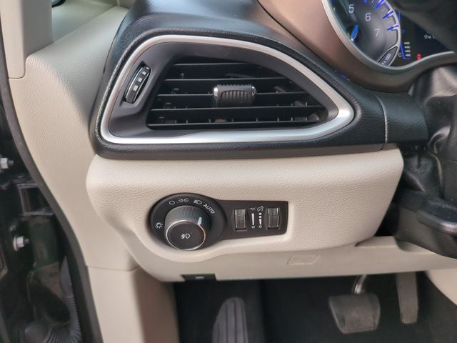 2019 Chrysler Pacifica Touring Plus