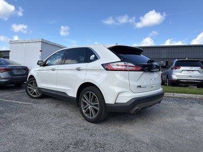 2021 Ford Edge Titanium