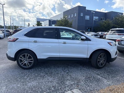 2021 Ford Edge Titanium