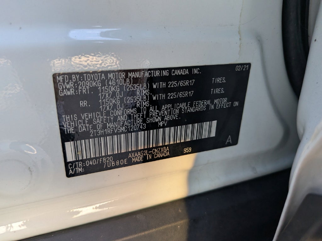 2021 Toyota RAV4 LE