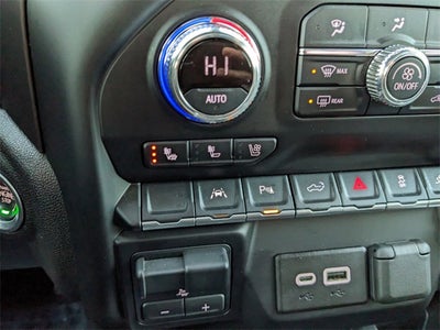 2022 GMC Sierra 1500 Limited AT4