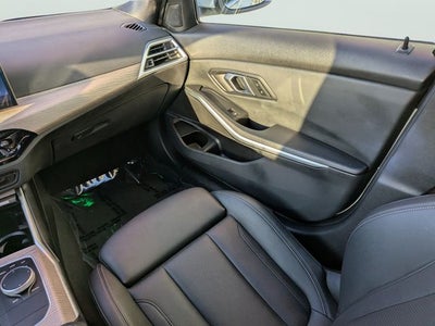2025 BMW 3 Series 330i