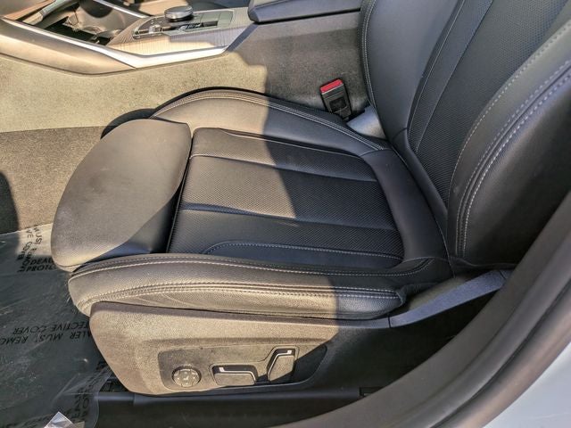 2025 BMW 3 Series 330i