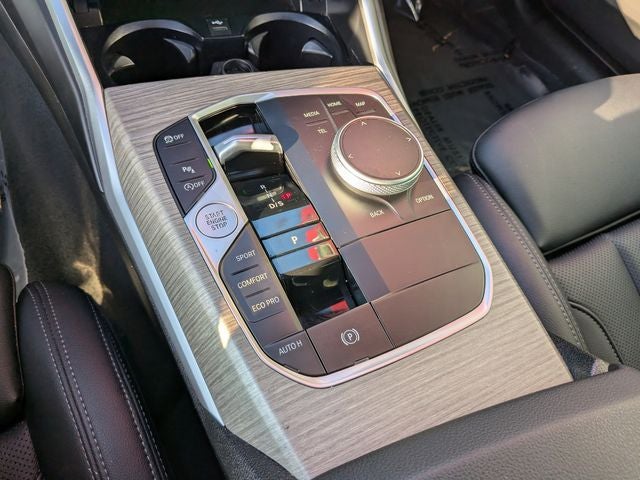 2025 BMW 3 Series 330i