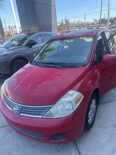 2009 Nissan Versa 1.8 S