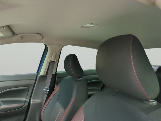 2021 Nissan Versa 1.6 SR