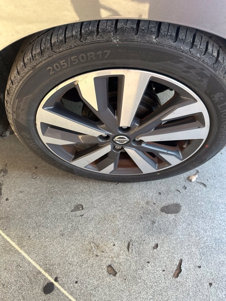 2020 Nissan Versa 1.6 SR