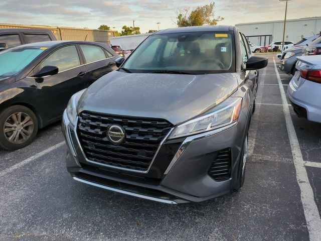 2021 Nissan Kicks S