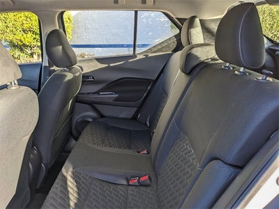 2022 Nissan Kicks SV