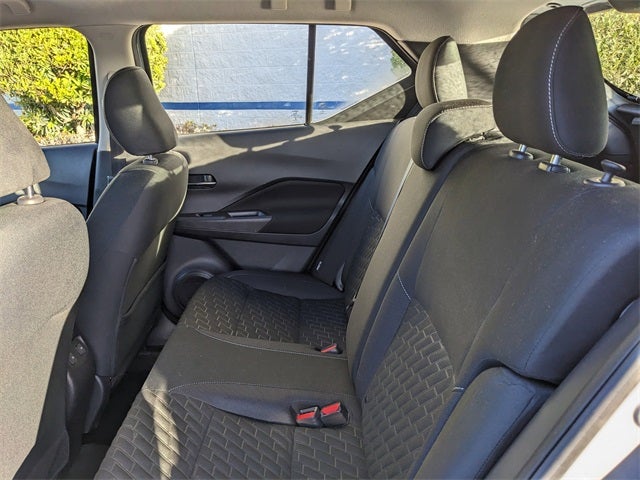 2022 Nissan Kicks SV