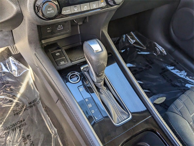 2022 Nissan Kicks SV