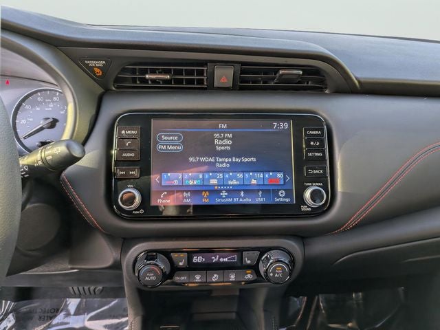 2024 Nissan Kicks SR Premium