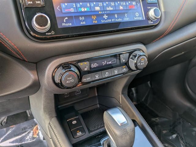 2024 Nissan Kicks SR Premium