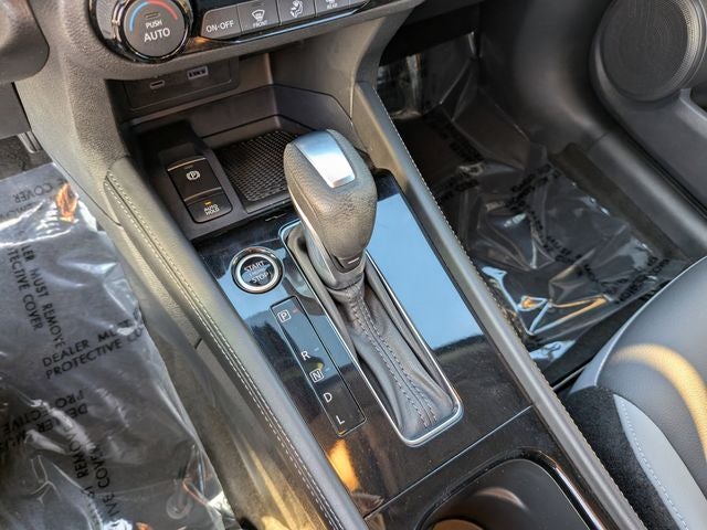 2024 Nissan Kicks SR Premium