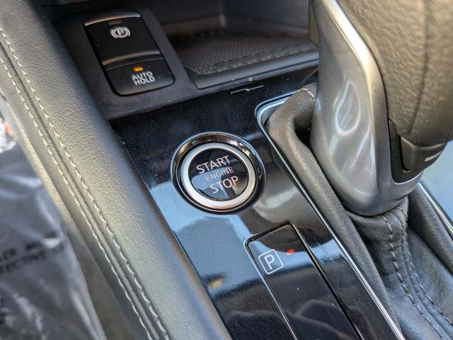 2024 Nissan Kicks SR Premium