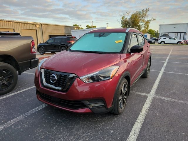 2020 Nissan Kicks SR