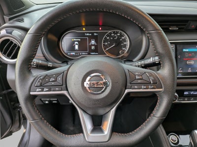 2020 Nissan Kicks SR