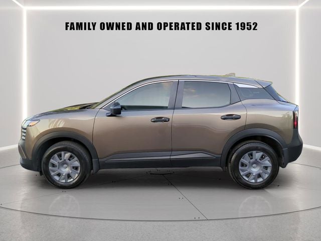 2025 Nissan Kicks S