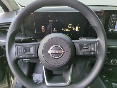 2025 Nissan Kicks S