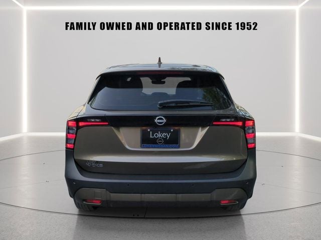 2025 Nissan Kicks S