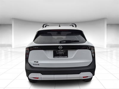 2026 Nissan Kicks SV