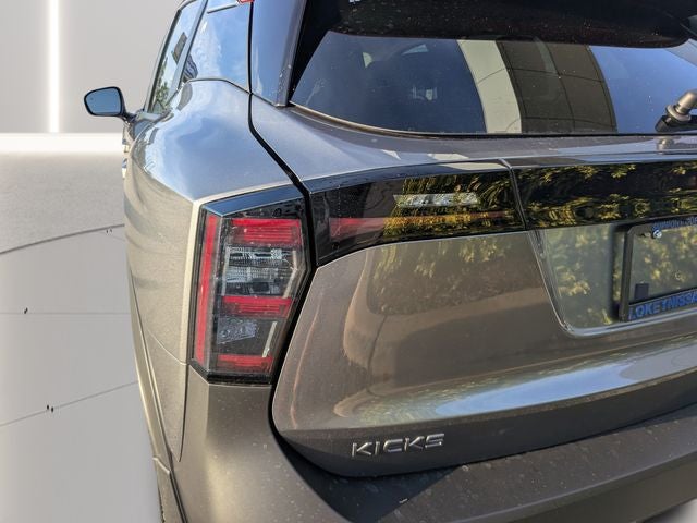 2027 Nissan Kicks Base