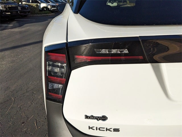 2026 Nissan Kicks SV